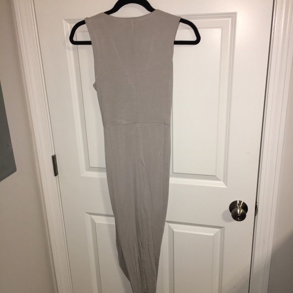 NEW WITHOUT TAGS SHOWPO Maxi Dress - Picture 2 of 4